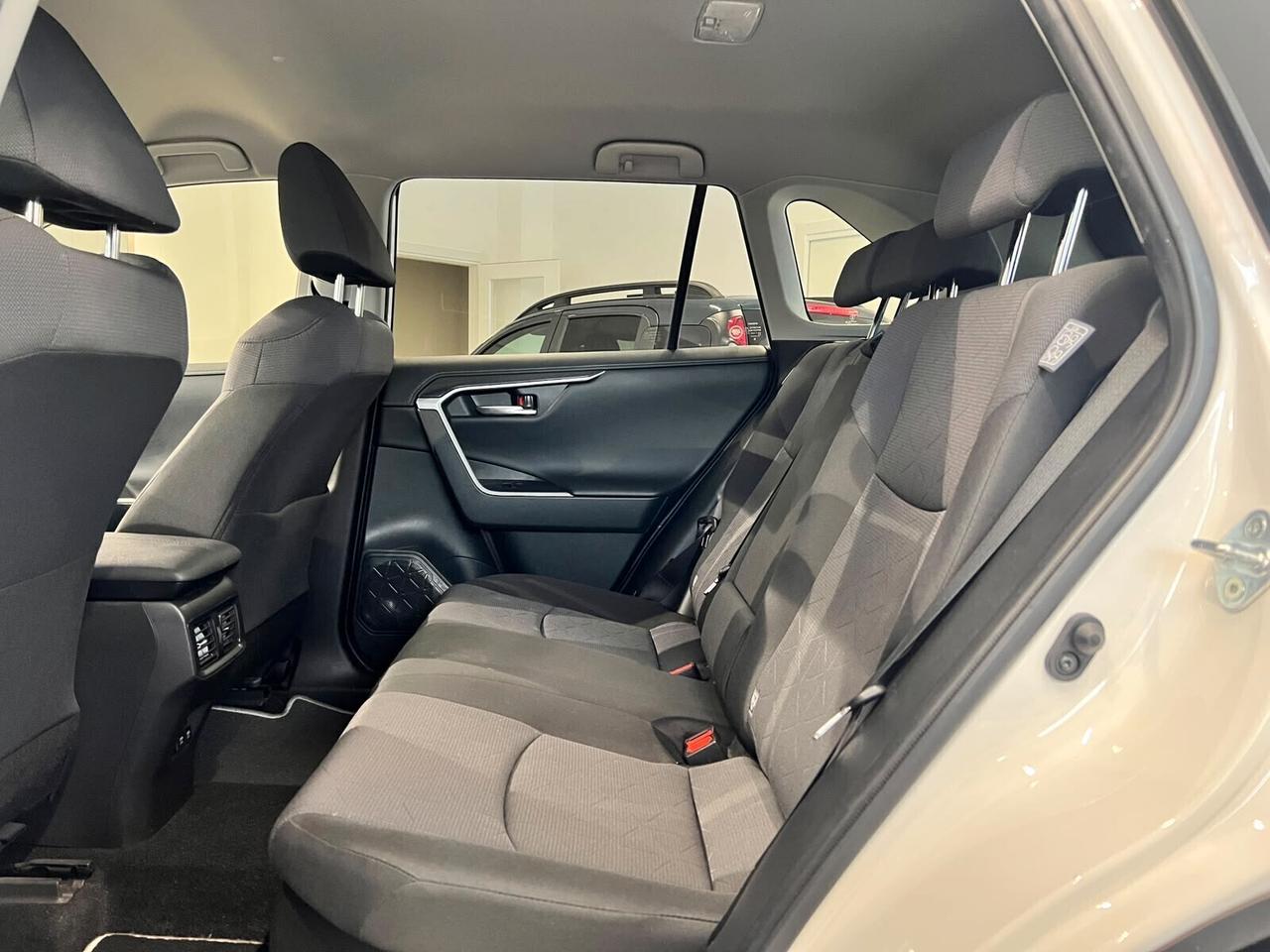 Toyota RAV 4 DYNAMIC