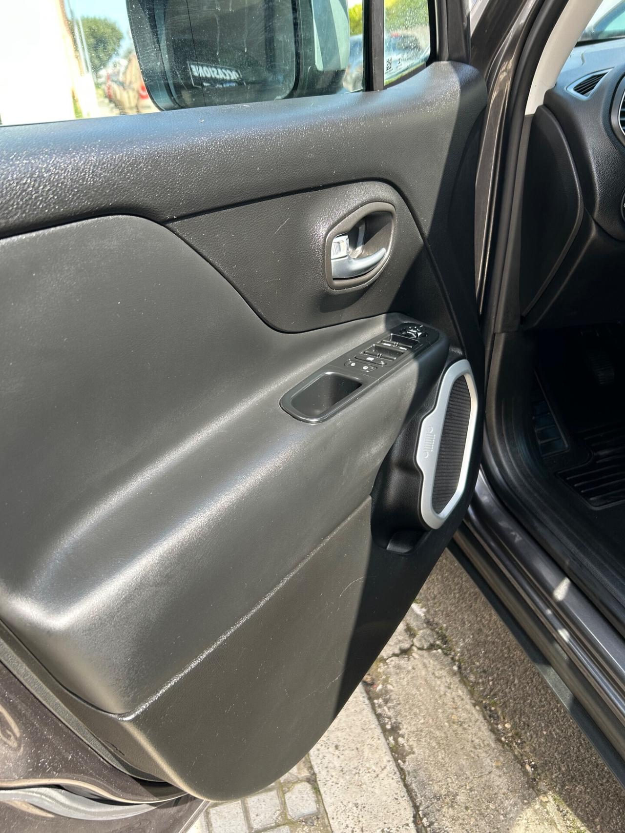 Jeep Renegade 1.6 Mjt 120 CV Limited FWD gancio traino