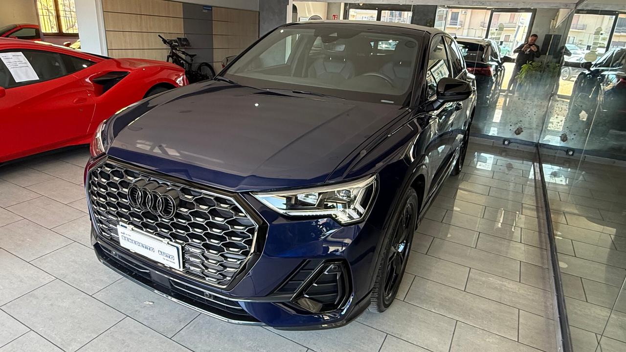 Audi Q3 SPORTBACK 35 TDI S LINE IDENTITY BLACK