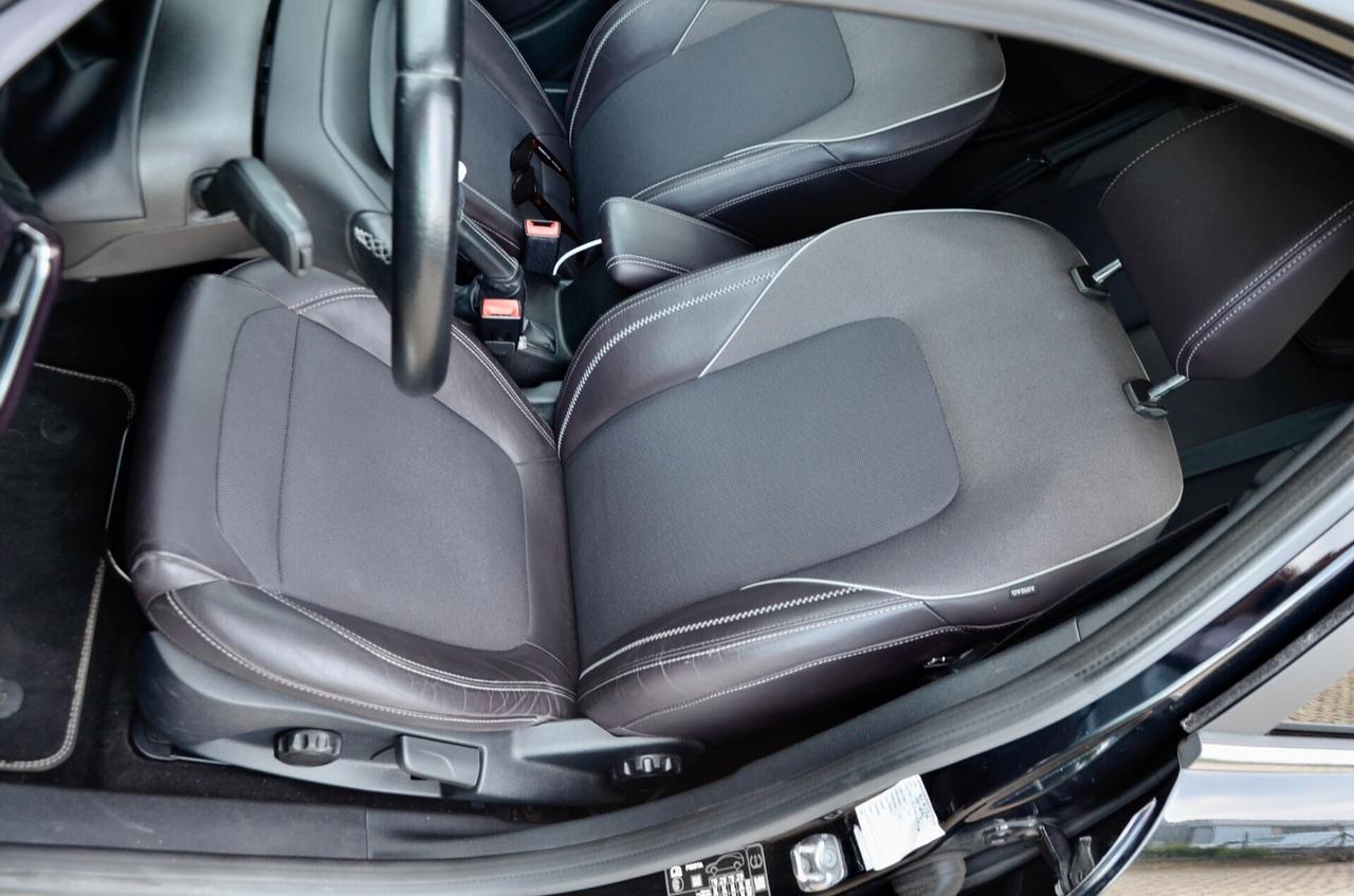 FORD FIESTA 5p 1.0 ECOBOOST VIGNALE 100cv, EURO 6D-TEMP, UFF ITALIANA, APPLE ANDROID, RETRO, PERMUTE