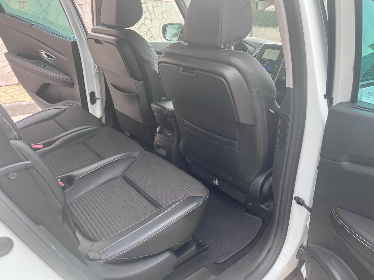 Renault Grand Scenic dCi 8V 110 CV EDC Energy Intens