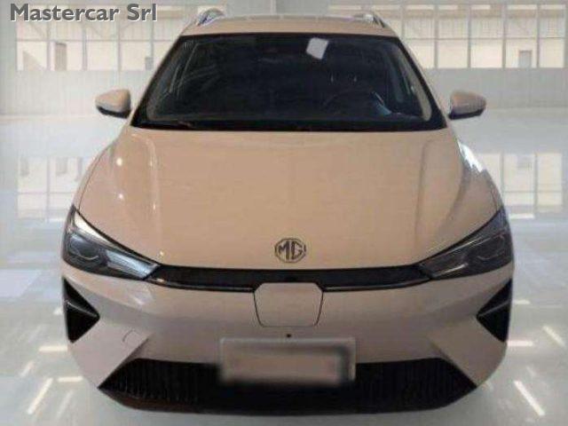 MG MG5 MG5 Luxury Long Range - GN040SG