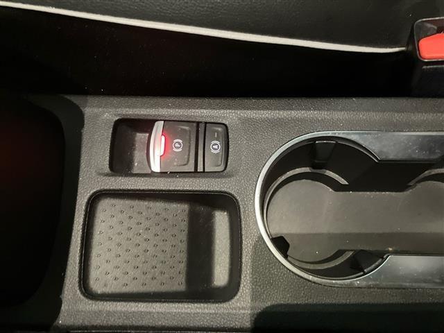 RENAULT Captur 1.6 E-Tech hybrid Techno Fast Track 145cv auto