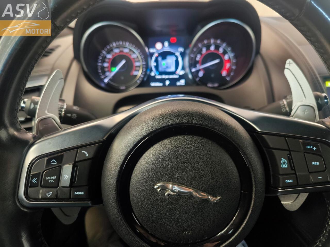 Jaguar F-Type 2.0 aut. Coupé R-Dynamic