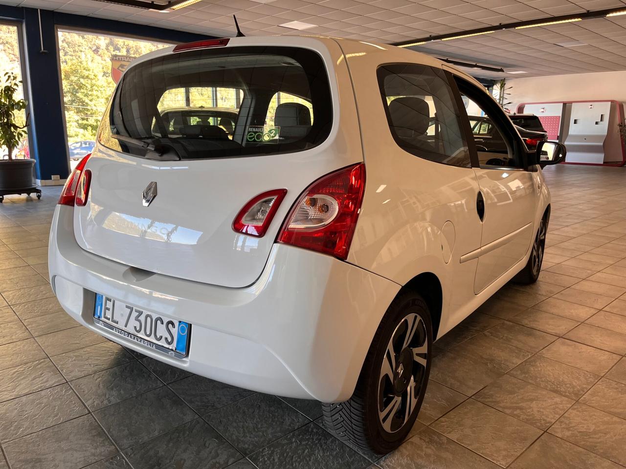 Renault Twingo 1.2 LIVE-CAMBIO AUTOMATICO-NEOPATENTATI