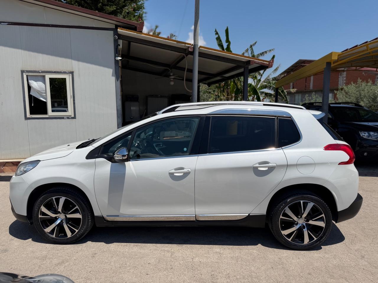 Peugeot 2008 BlueHDi Allure. KM CERTIF