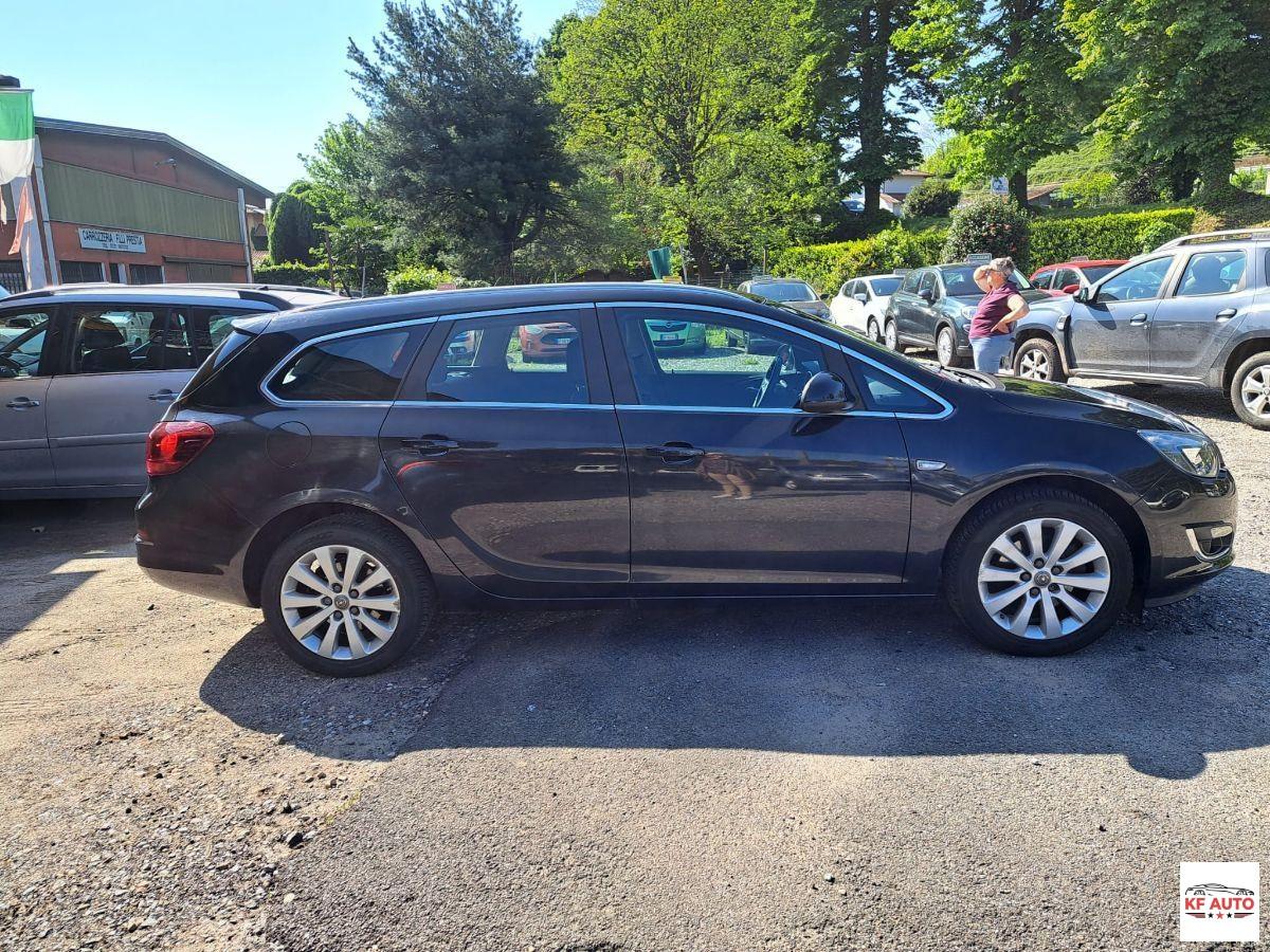 OPEL - Astra Station Wagon - Astra 1.6 CDTi Sports Tourer