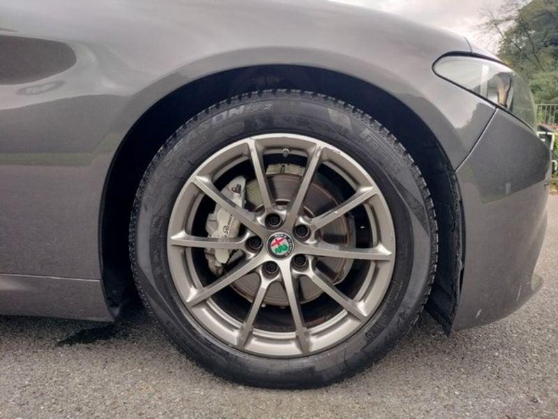 Alfa Romeo Giulia Giulia 2.2 t Super 180cv