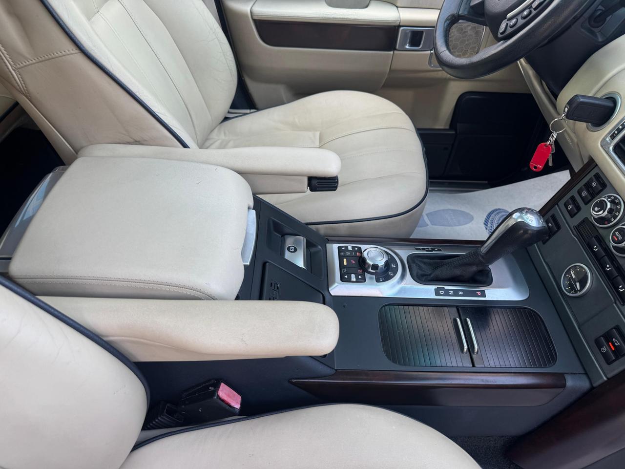 Land Rover Range Rover Suv Range Rover 3.6 tdV8 Vogue auto