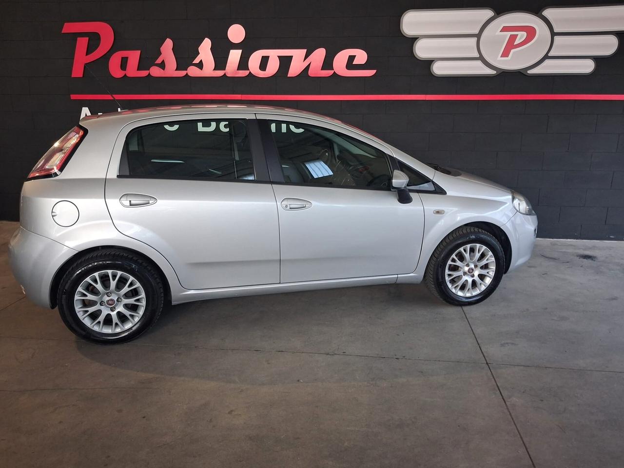 Fiat Punto 1.4 8V 5 porte GPL