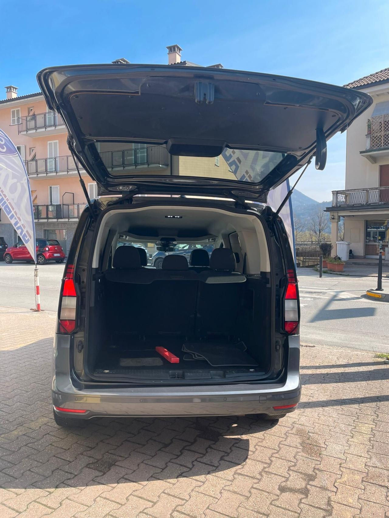 Volkswagen Caddy 2.0 TDI 102 CV Space