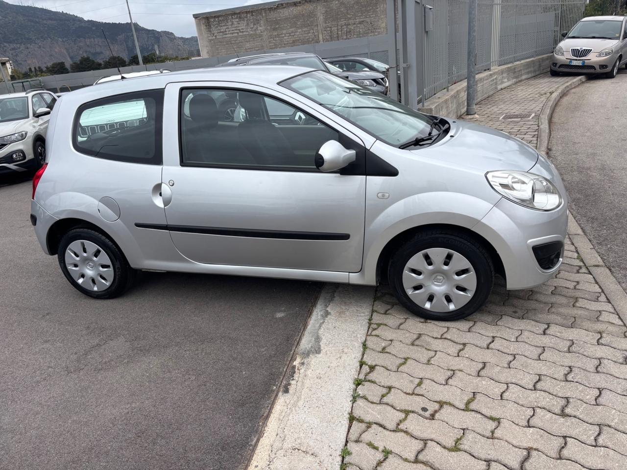 Renault Twingo 1.2 8V Dynamique