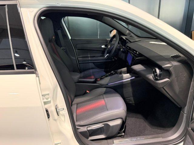 ALFA ROMEO Junior 1.2 136 CV Hybrid eDCT6 Speciale NAVI - TETTO - 18