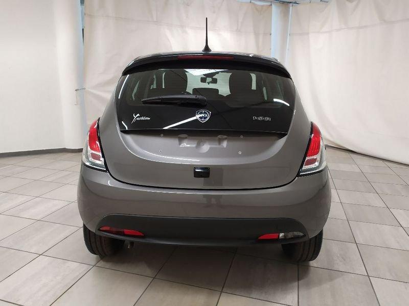 Lancia Ypsilon 1.0 firefly hybrid Gold s&s 70cv 5p.ti