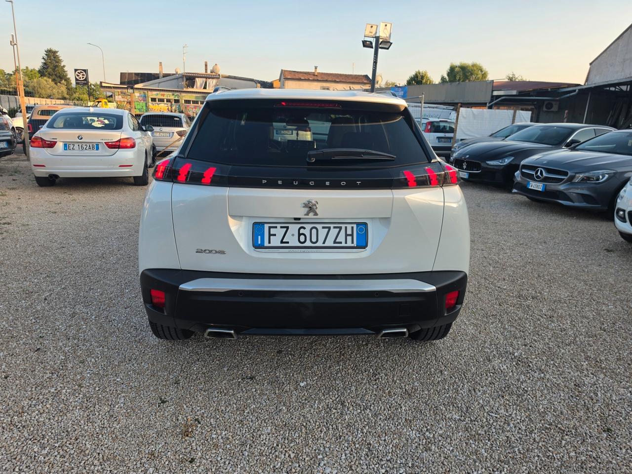 Peugeot 2008 PureTech Turbo 130 S&S Allure ok neopatentati