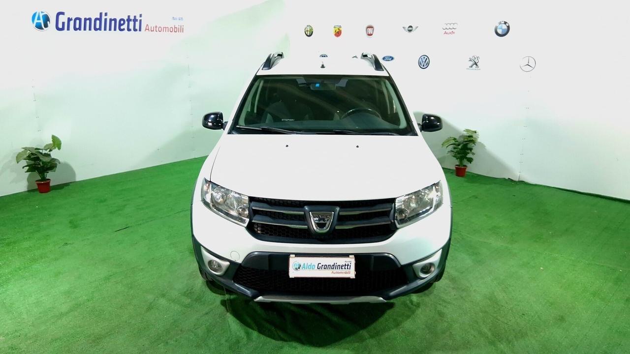 DACIA SANDERO STEPWAY 1.5 DCI 90 CV