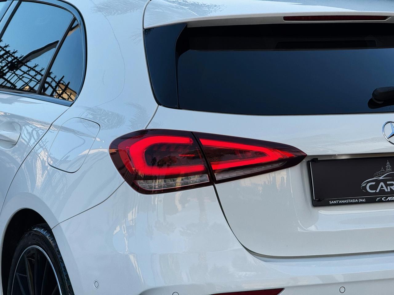 Mercedes-Benz A 180 d Premium AMG TETTO PACK LUCI