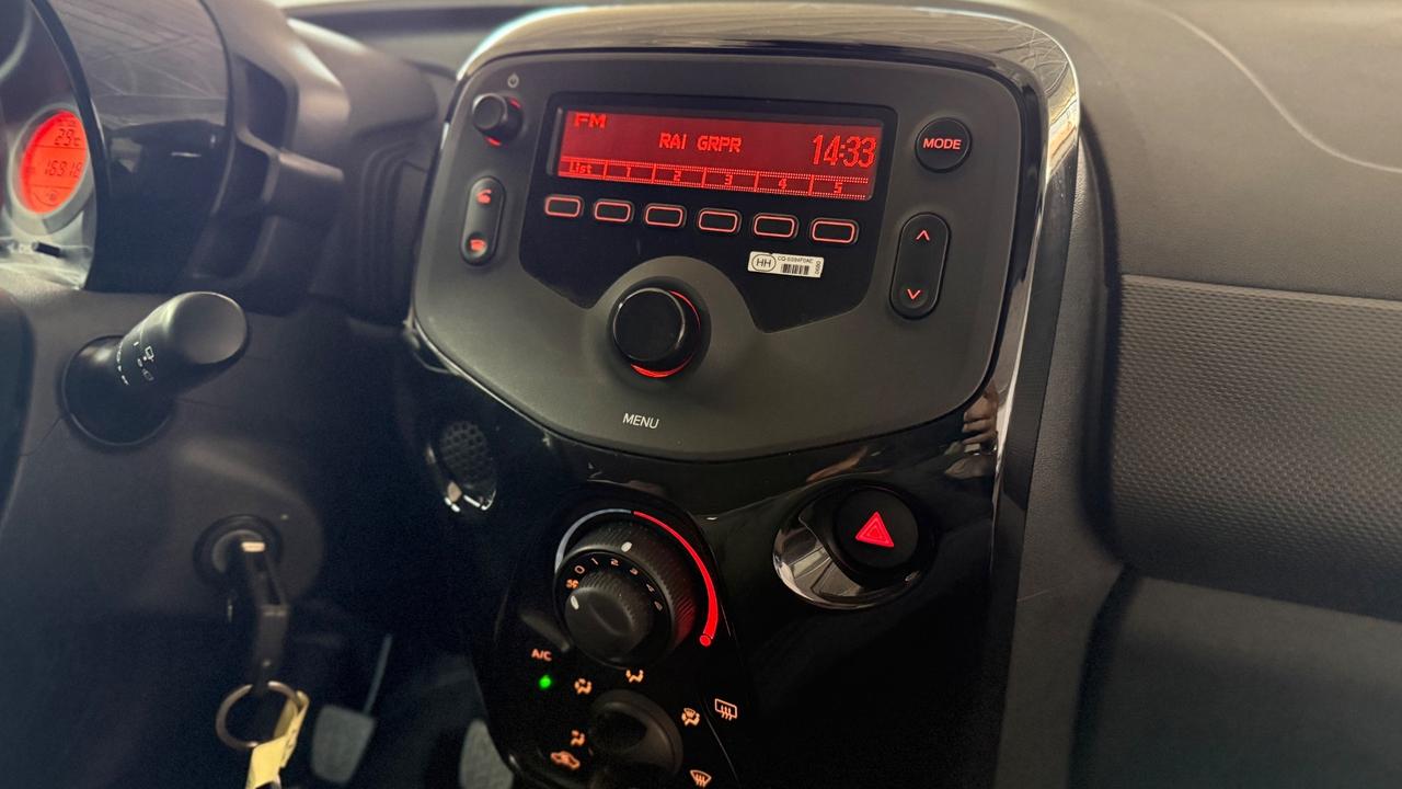 Citroen C1 VTi 72 S&S 5 porte Shine