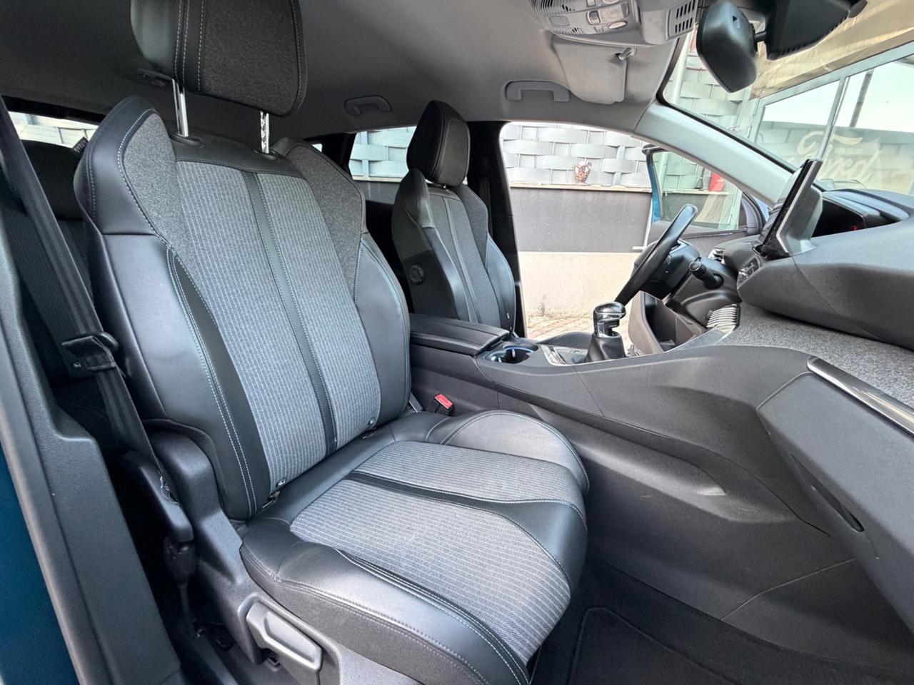 Peugeot 3008 BlueHDi 130 S&S Allure 12/2021