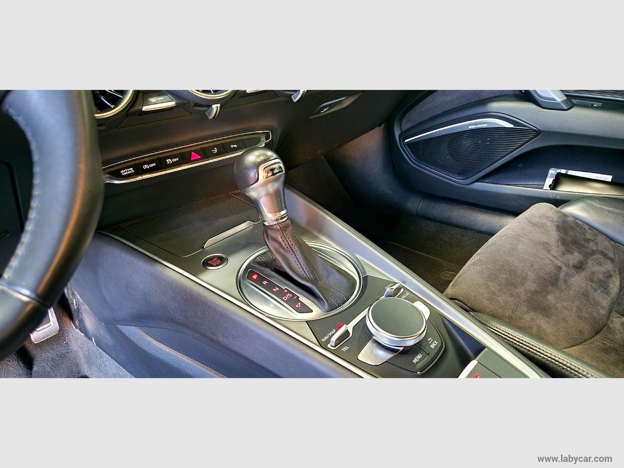 AUDI TT Coupé 2.0 TFSI quattro S tr. Design