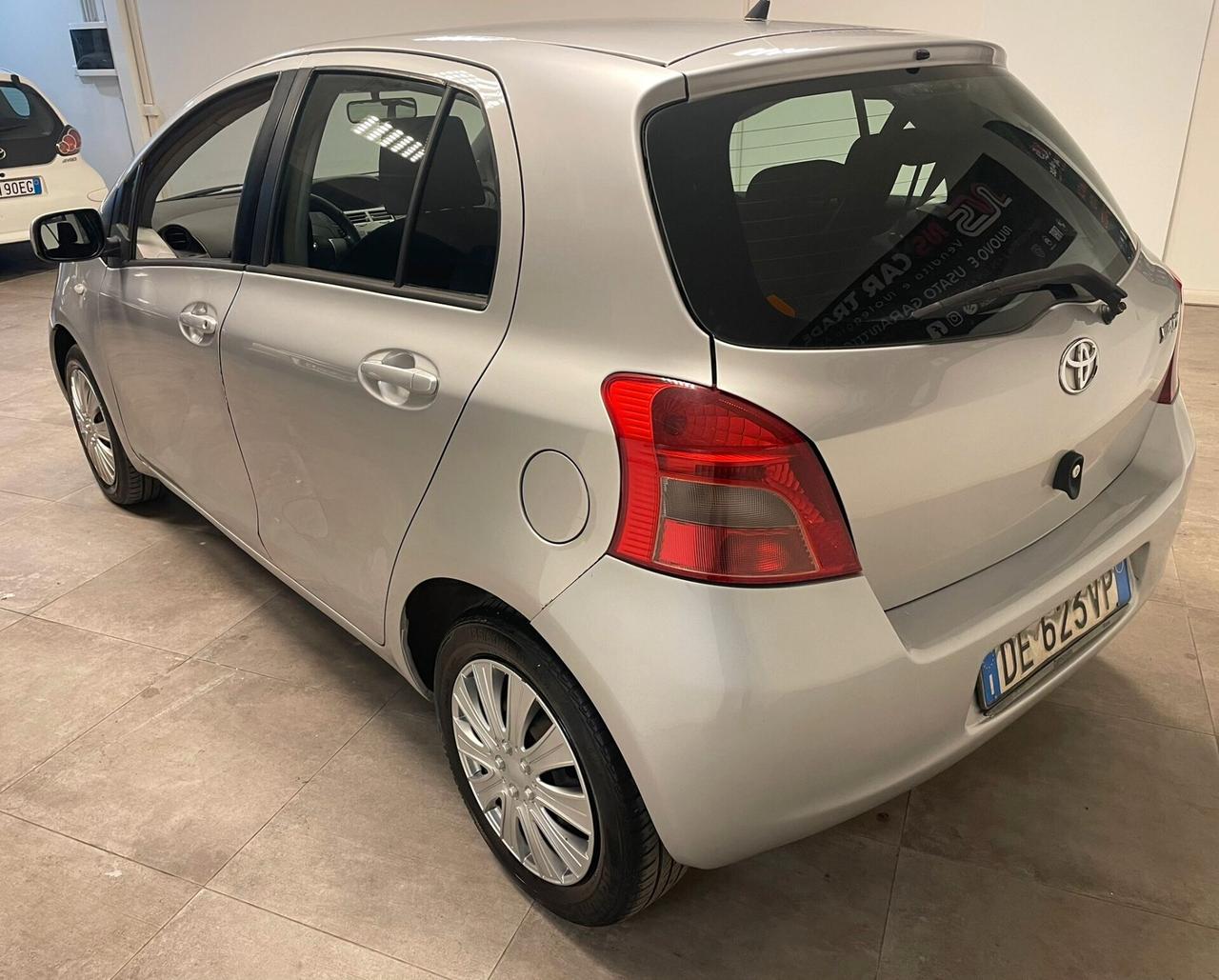 Toyota Yaris 1.0 NEOPATENTATI
