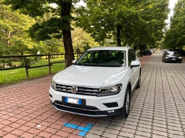 Volkswagen Tiguan 2.0 TDI SCR DSG 4MOTION Advanced BMT