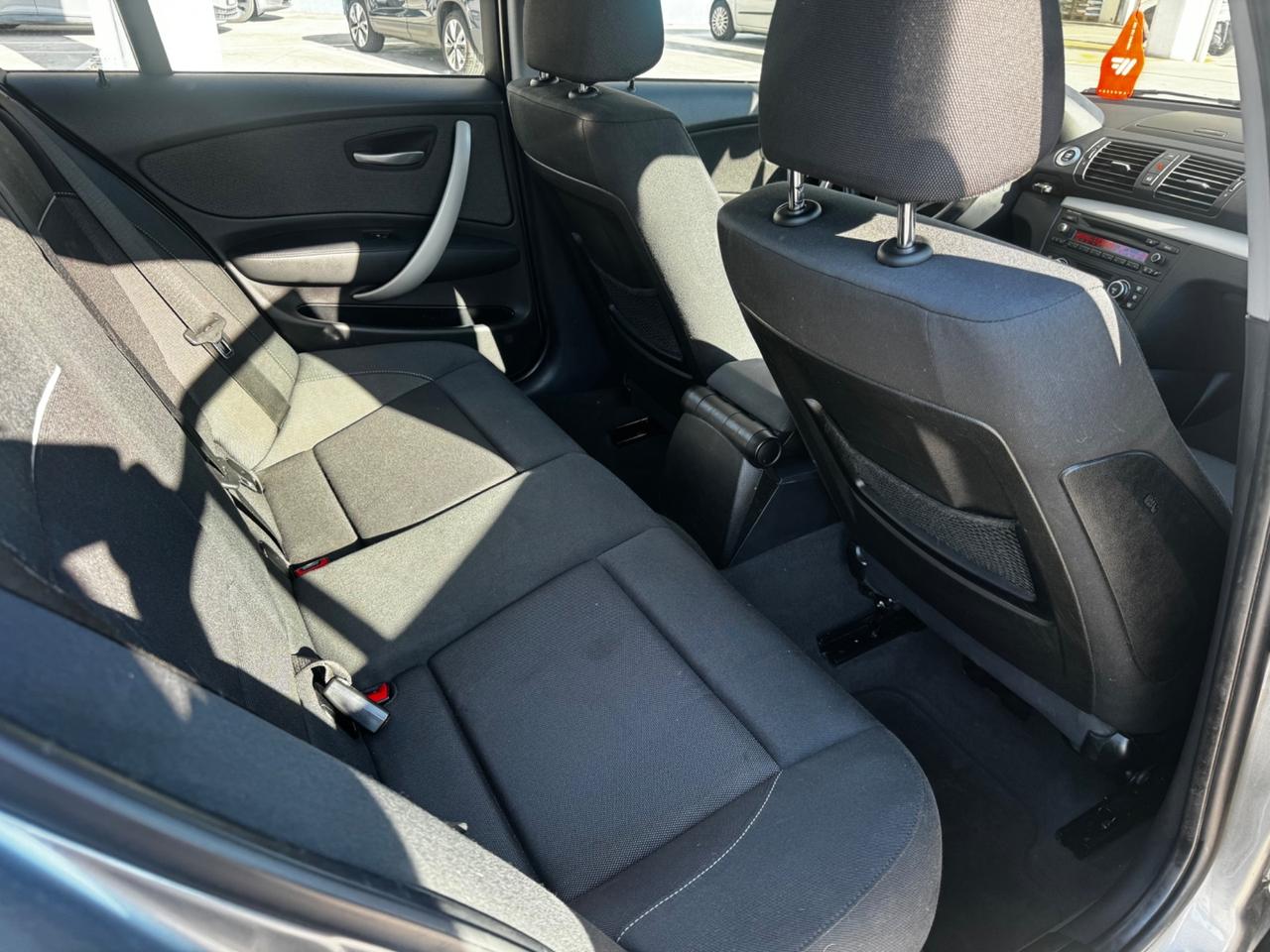 Bmw 118 118d cat 5P. Futura DPF 66.000km 2008