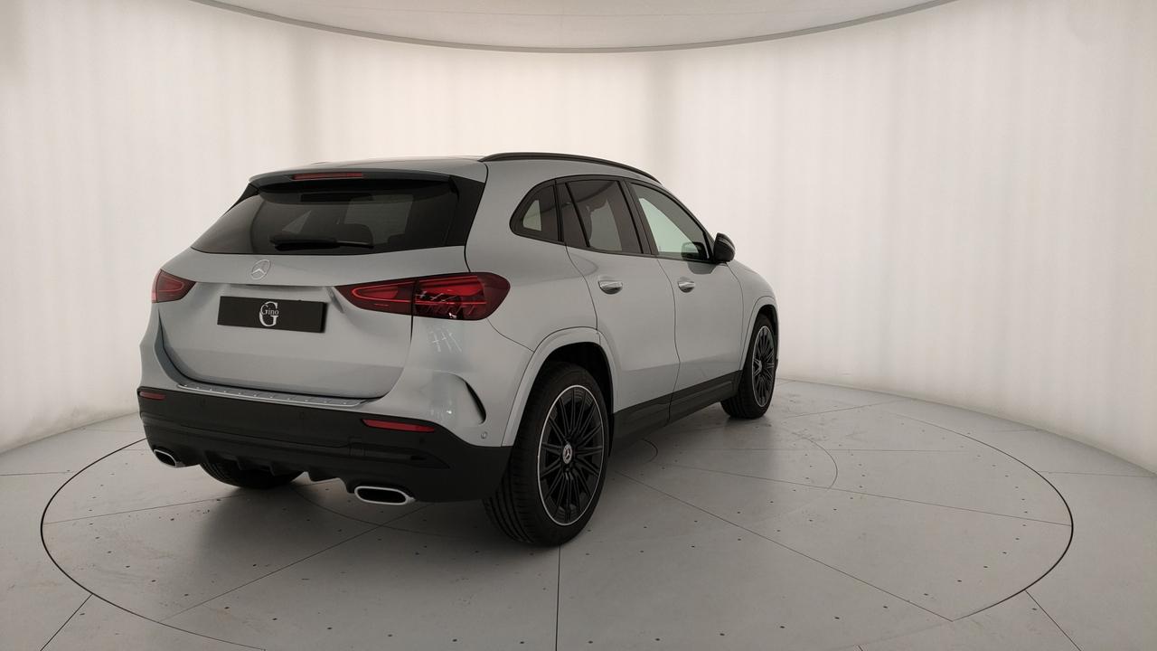 Mercedes-Benz GLA 200 d automatic