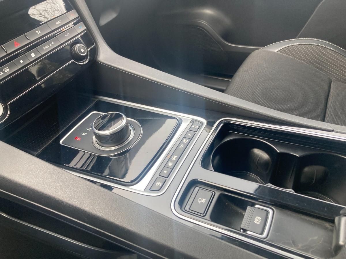 JAGUAR F-Pace 2.0d R-Sport awd 180cv auto
