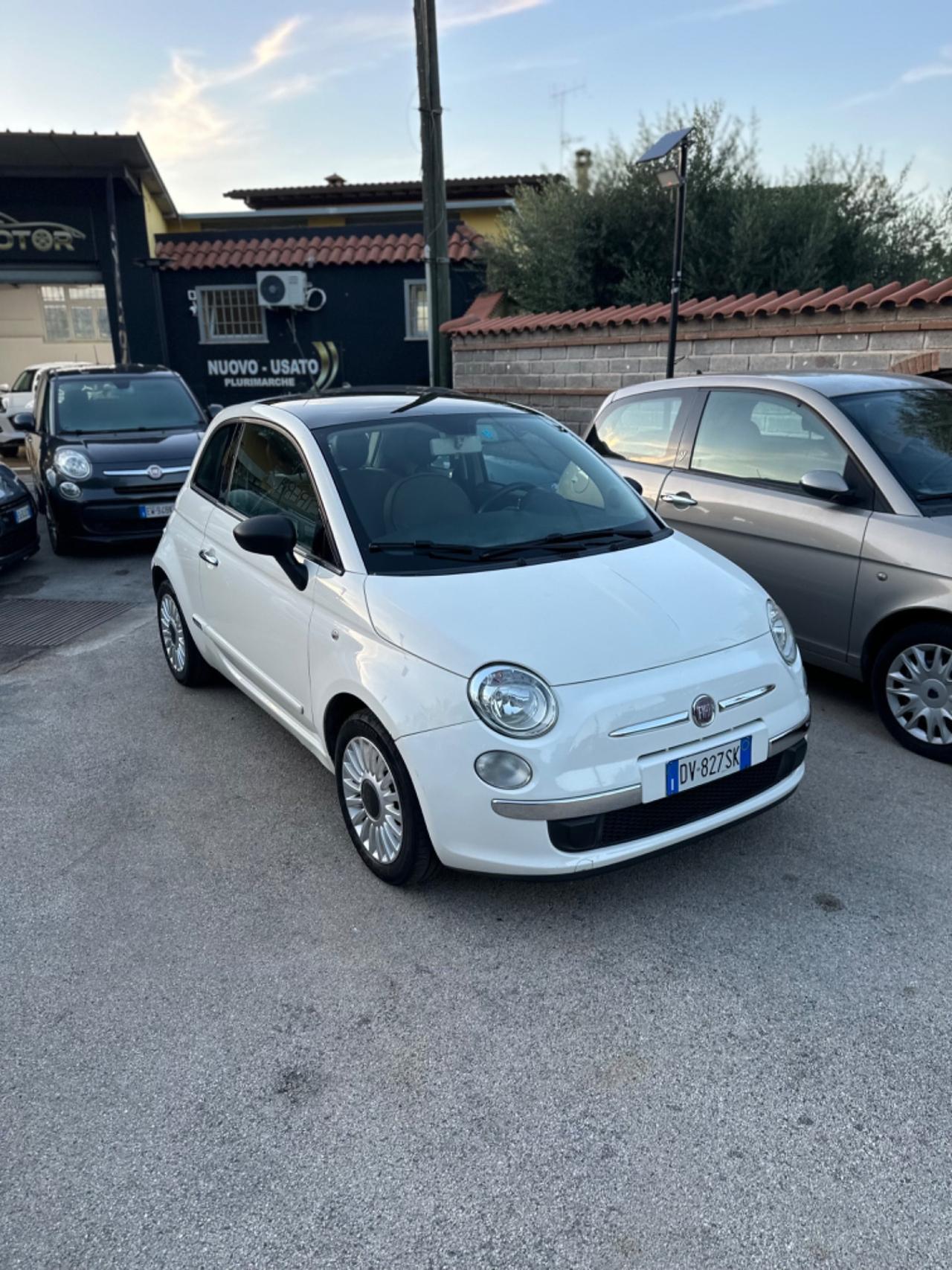 Fiat 500 1.2 Lounge DISTRIBUZIONE E TAGLIANDO APPENA FATTO