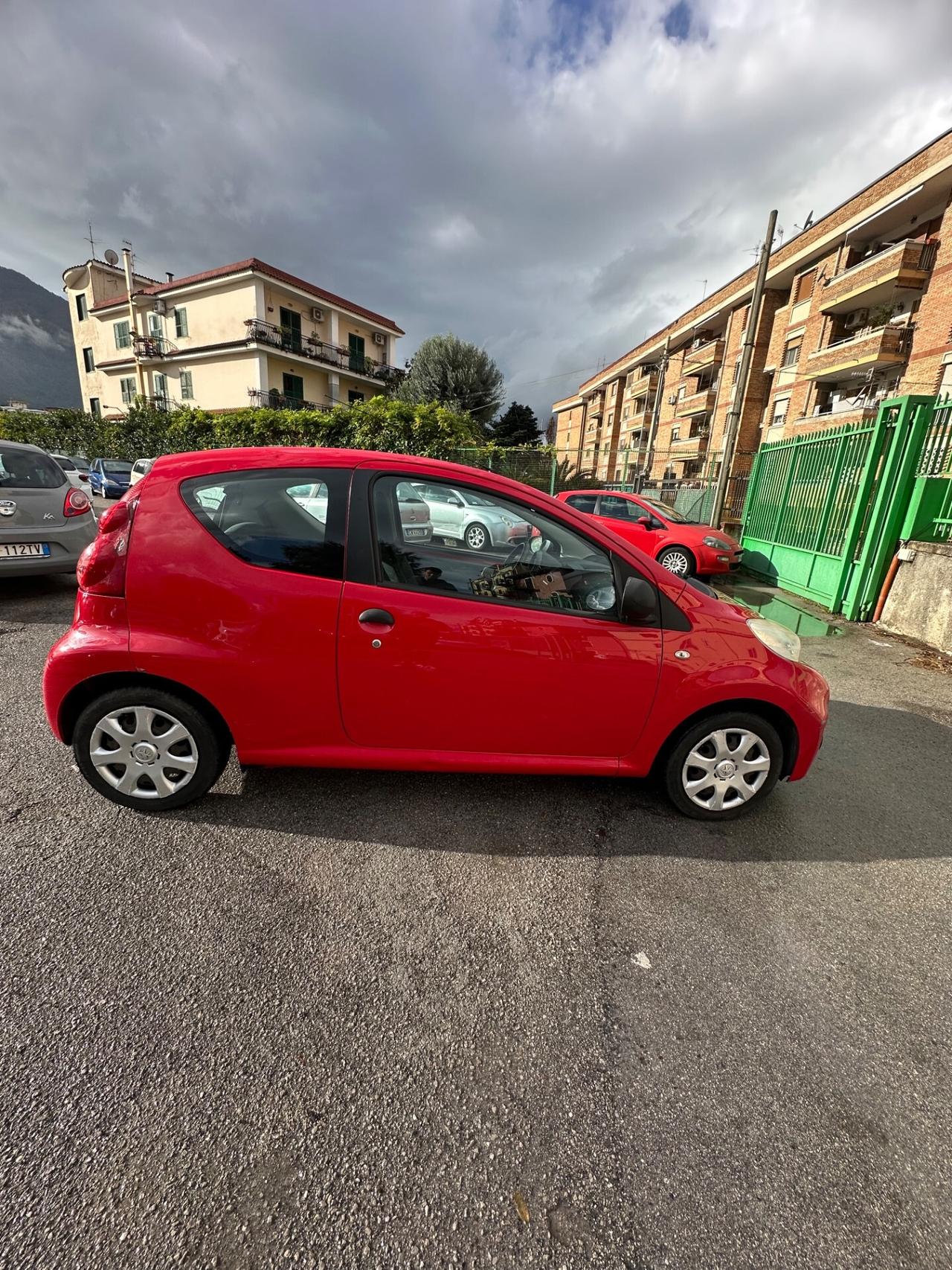 Peugeot 107 1.0 68CV 3p. Desir