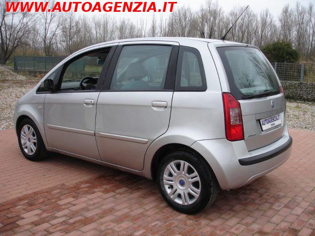 FIAT Idea 1.3 Multijet 16V Emotion.