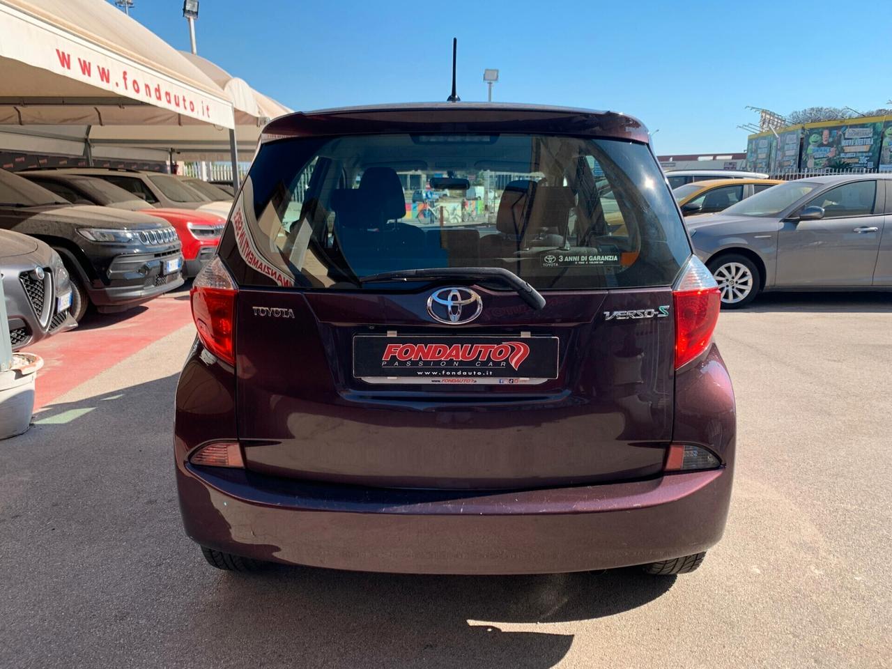 Toyota Verso-S 1.3 CVT Active