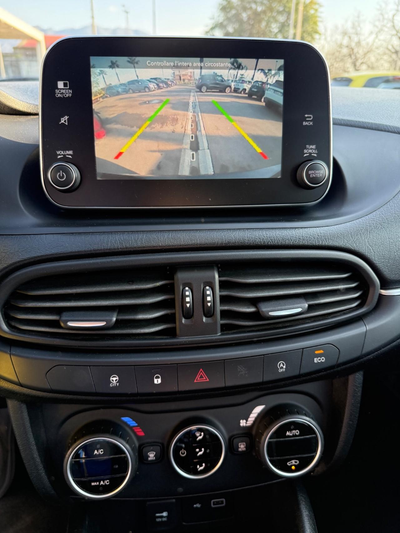 Fiat Tipo 1.6 Mjt S&S SW Lounge