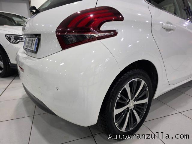 PEUGEOT 208 BlueHDi 75 5P Allure Navi