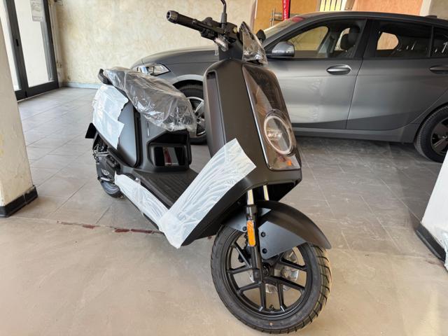 NIU NQi 100% ELETTRICO NQIX 500 SR 100 KM PRONTA CONSEGNA