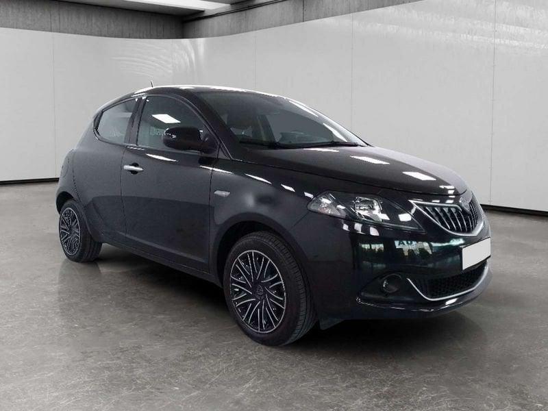 Lancia Ypsilon 1.0 firefly hybrid Gold s&s 70cv 5p.ti