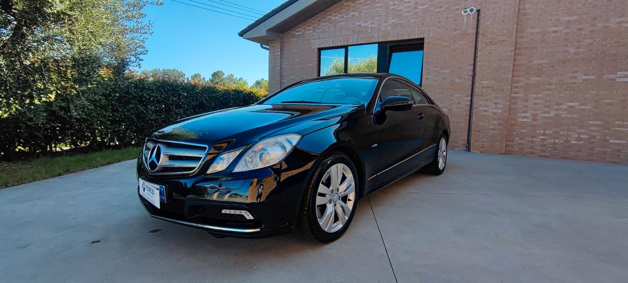 Mercedes-benz E 250 CDI Coupé BlueEFFICIENCY Avantgarde