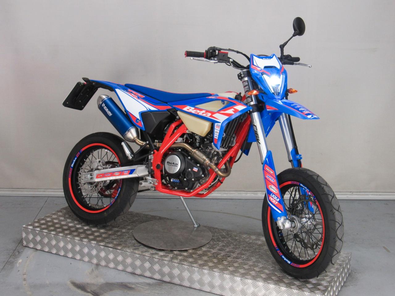 Beta RR Motard 125 R 11KW PATENTE A1 E B