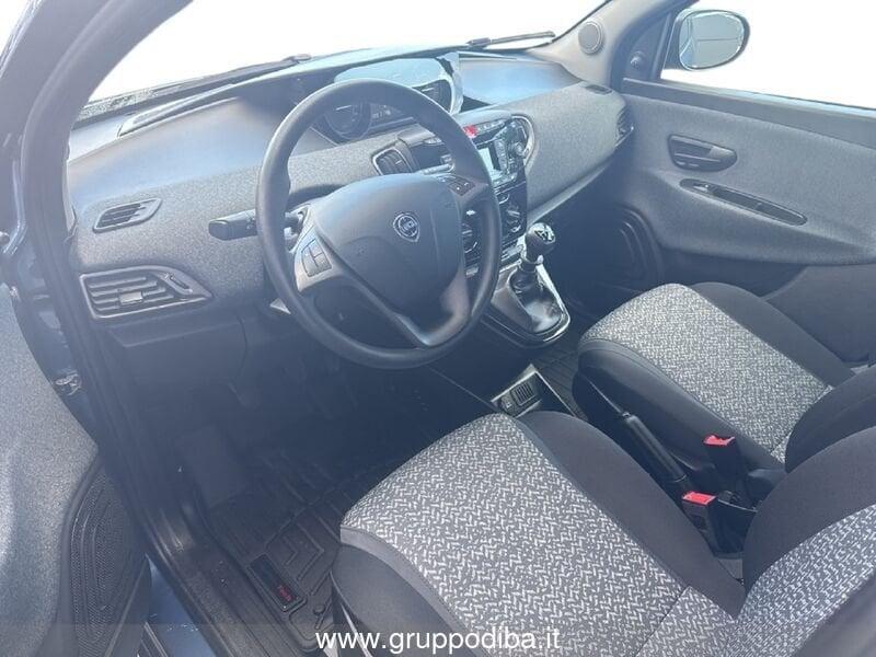 Lancia Ypsilon III 2021 1.0 firefly hybrid Silver s&s 70cv