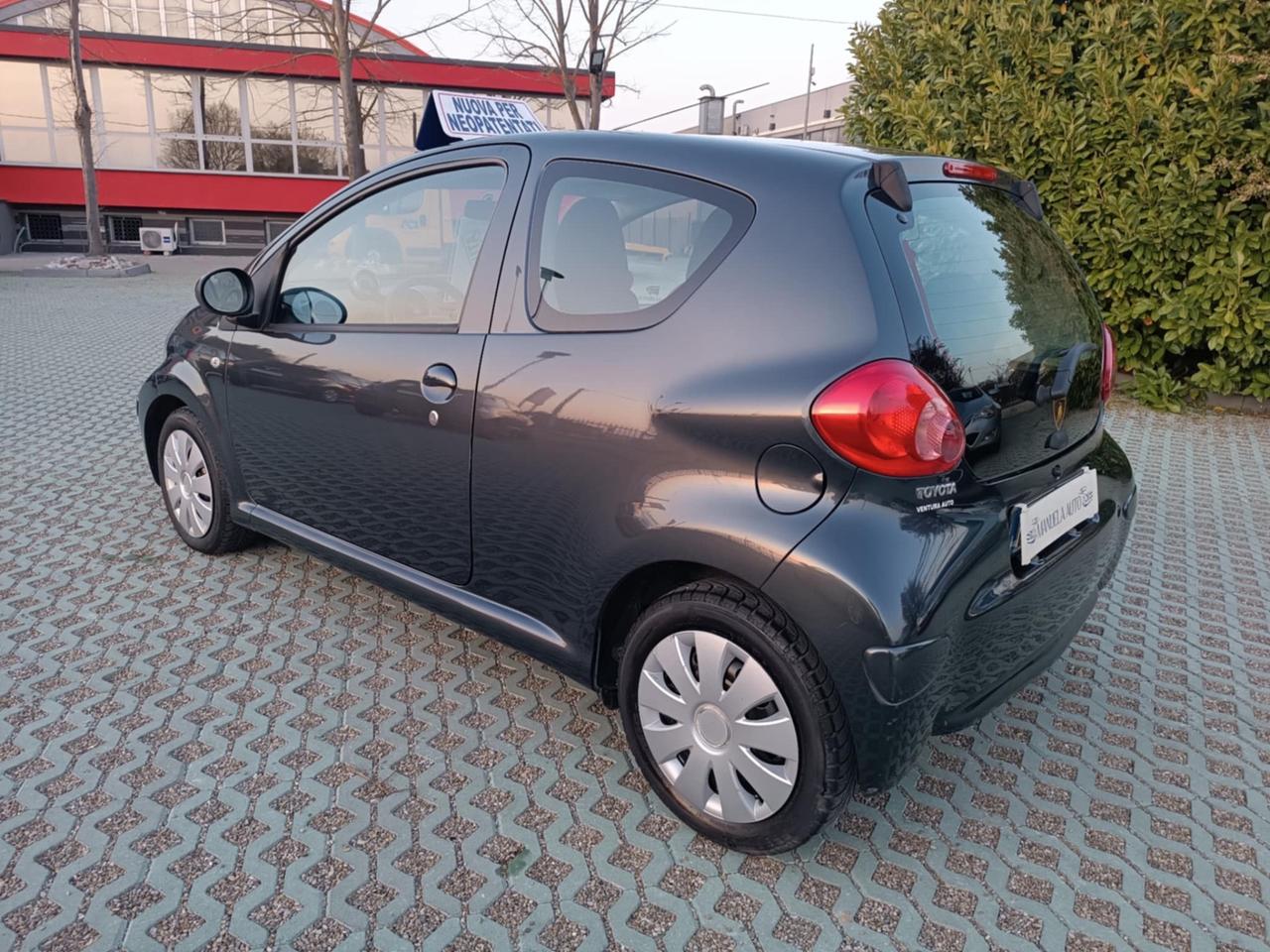 Toyota Aygo 1.0 12V VVT-i 3 porte