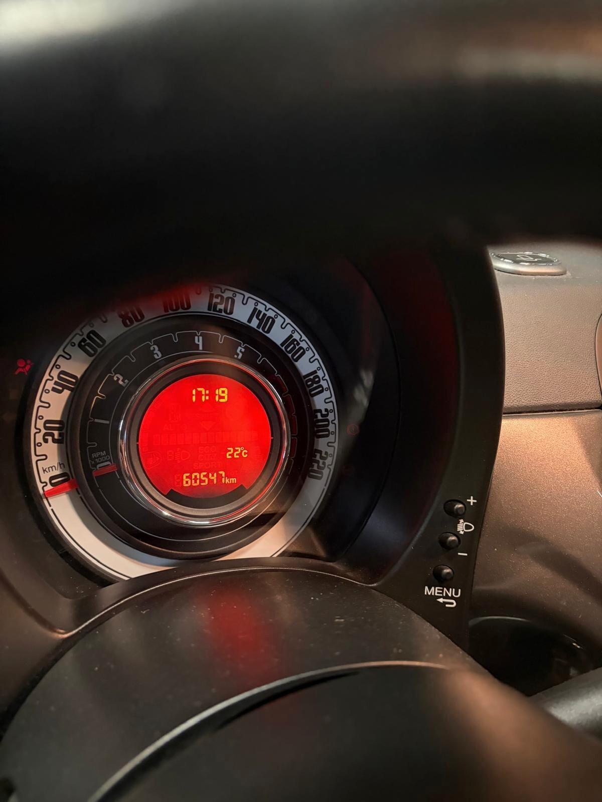 Fiat 500 1.2 Lounge