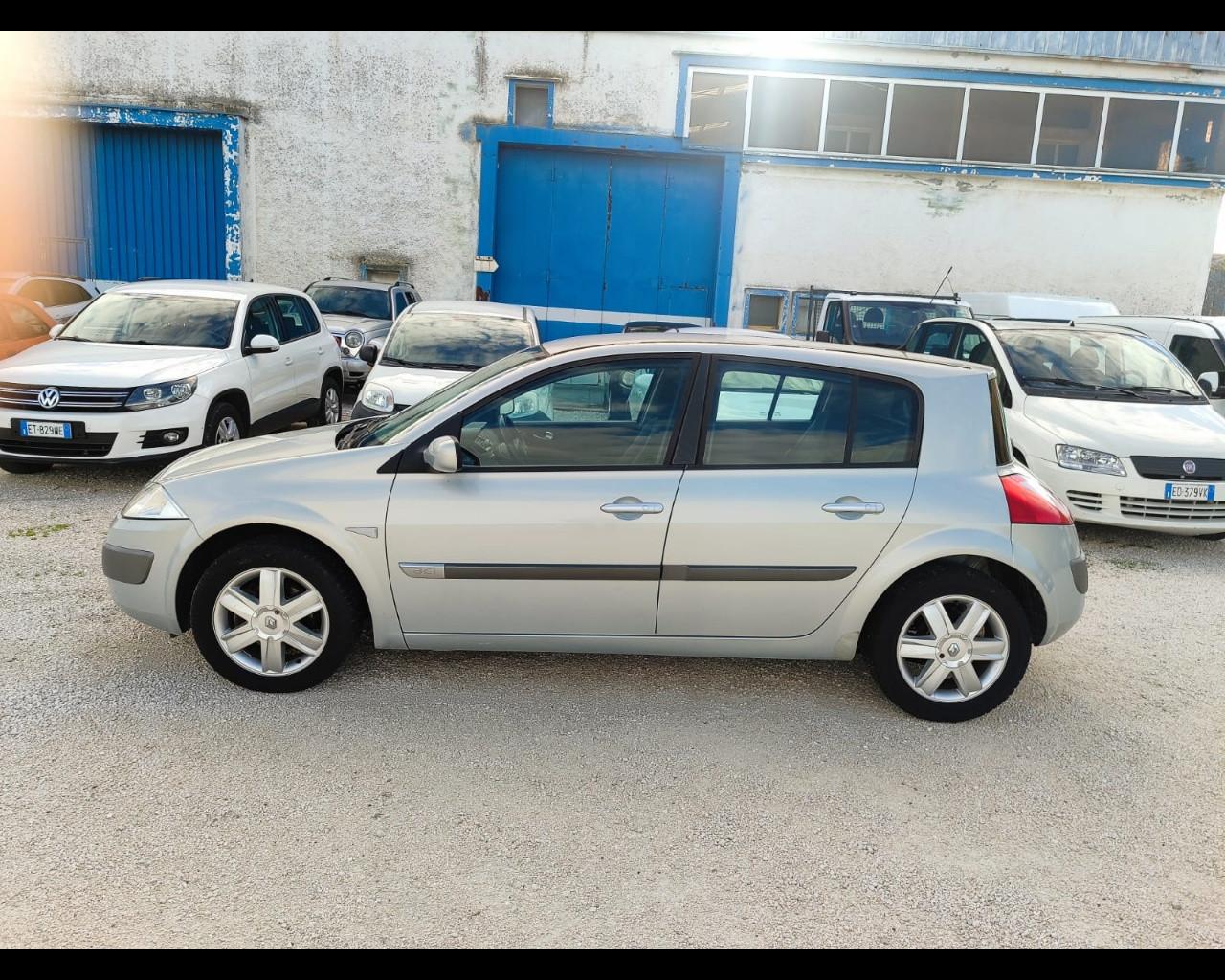 RENAULT Mégane 2ª serie - Mégane 1.5 dCi/100CV 5 porte Sportway