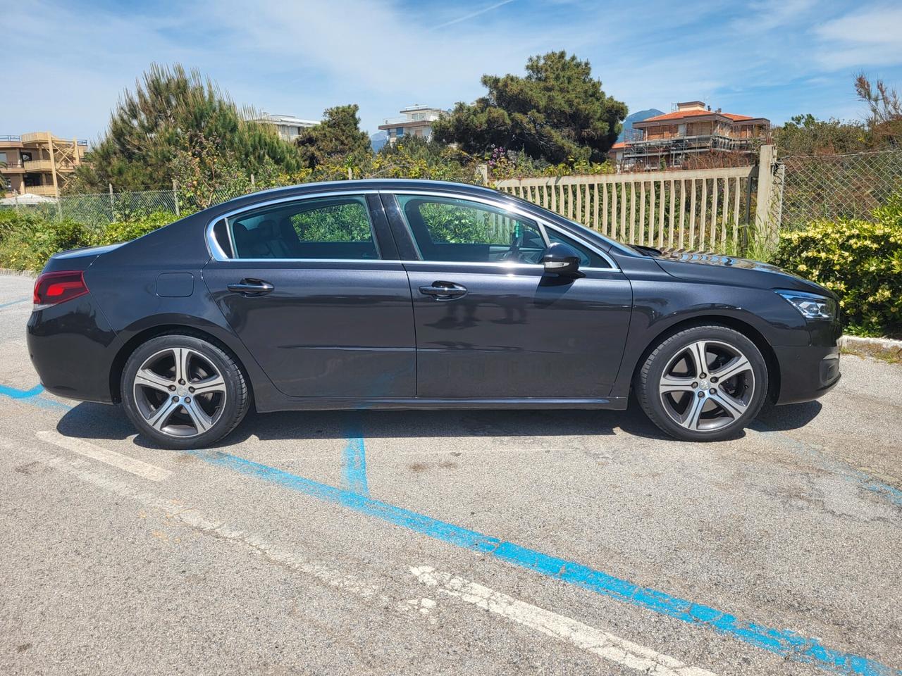 Peugeot 508 BlueHDi 180 EAT6 S&S Feline