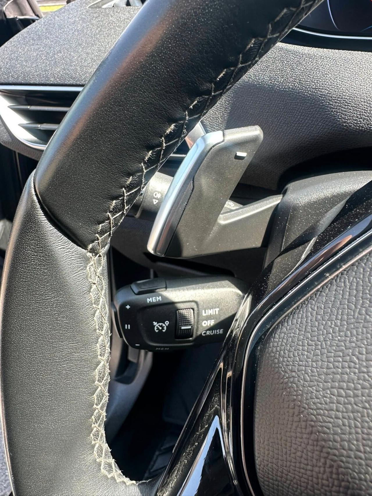 Peugeot 3008 BlueHDi 130 S&S EAT8 Allure Pack