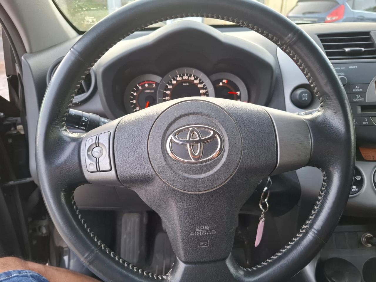 Toyota RAV 4 RAV4 2.2 D-4D 136 CV Sol