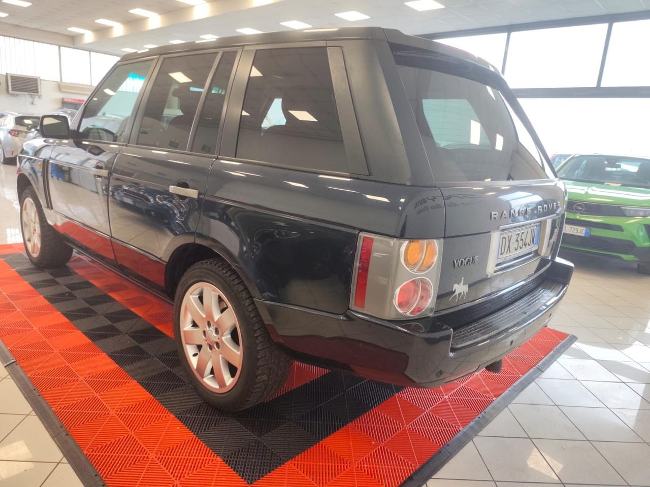 Land Rover Range 4.4 V8 32V Vogue Foundry