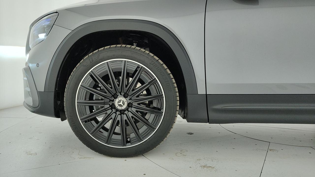 Mercedes-Benz GLB 200 d