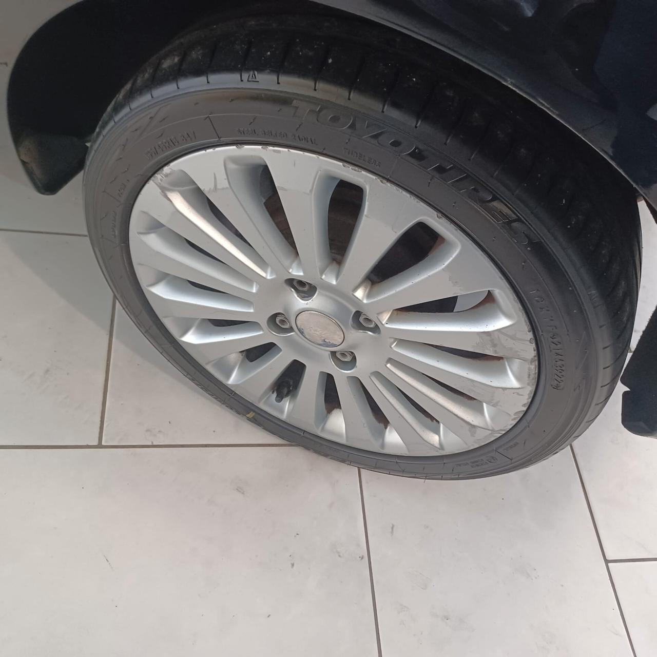 ECONOMICA BUONO STATO FIESTA 1.2 NEOPATENTATI