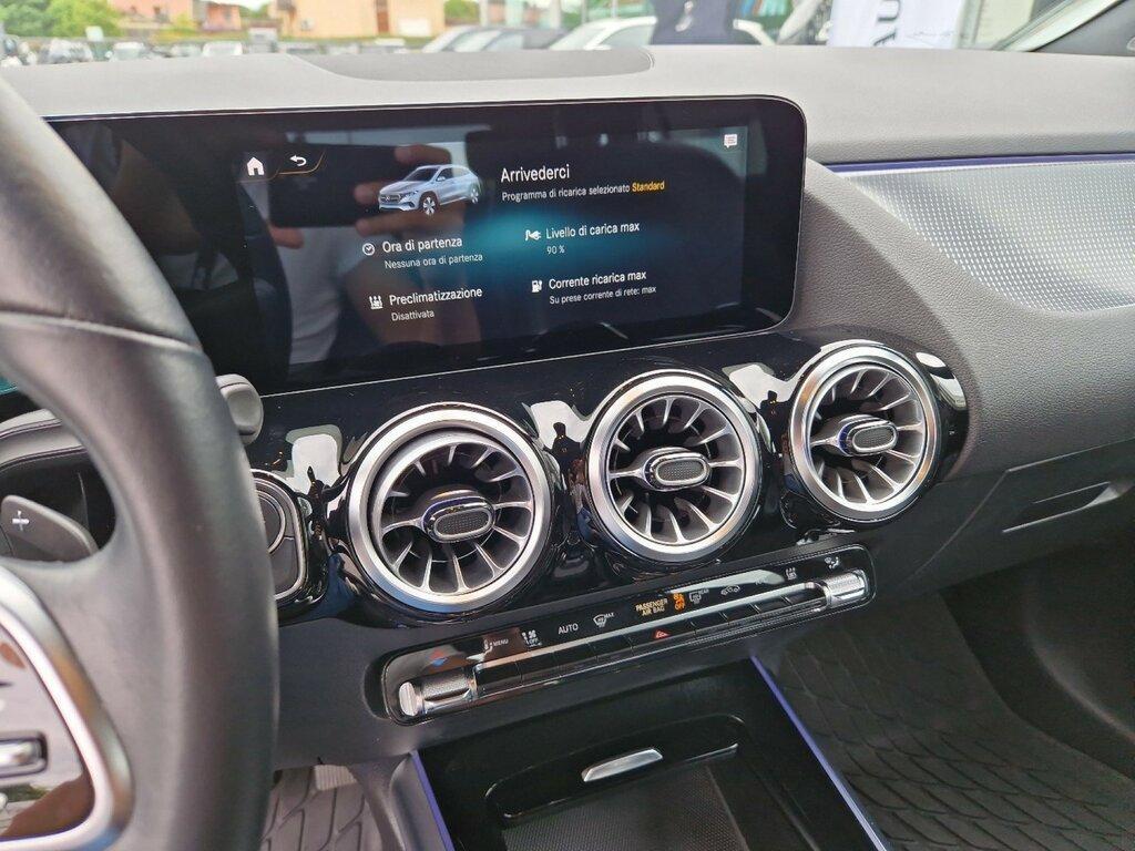 Mercedes EQA Sport